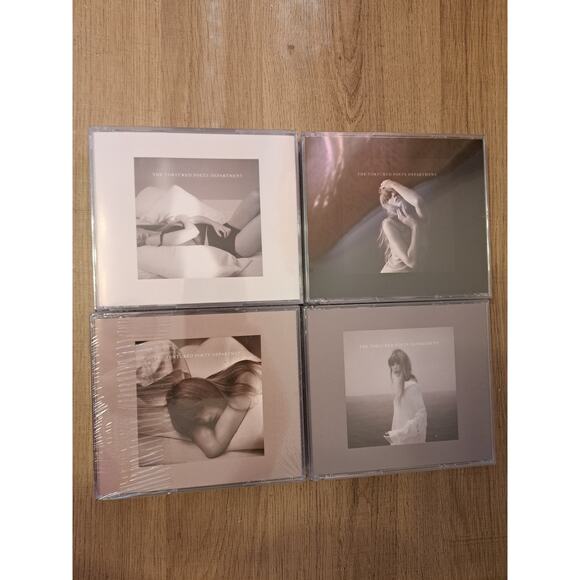 Taylor Swift 4 Collectors CDs w/ Artifacts Bolter Manuscript Black Dog Albatross - Picture 1 of 3